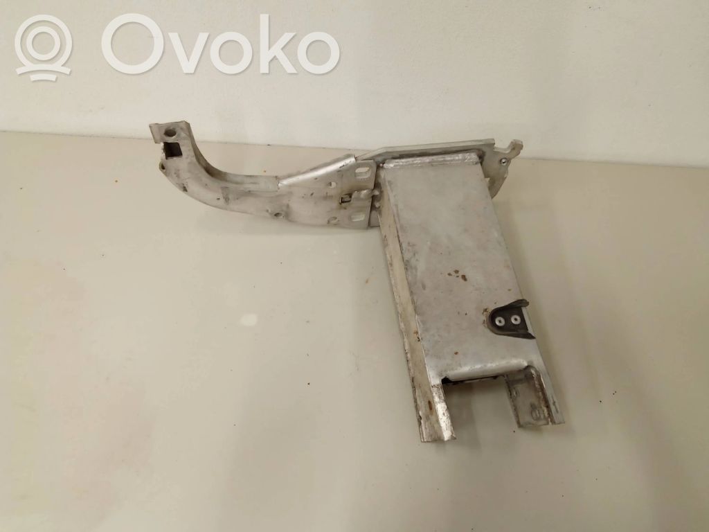 Priekšpusē bampera amortizators   4G0807133E