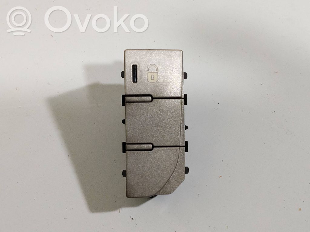 Central locking switch button   96637757CL,1095030920270348