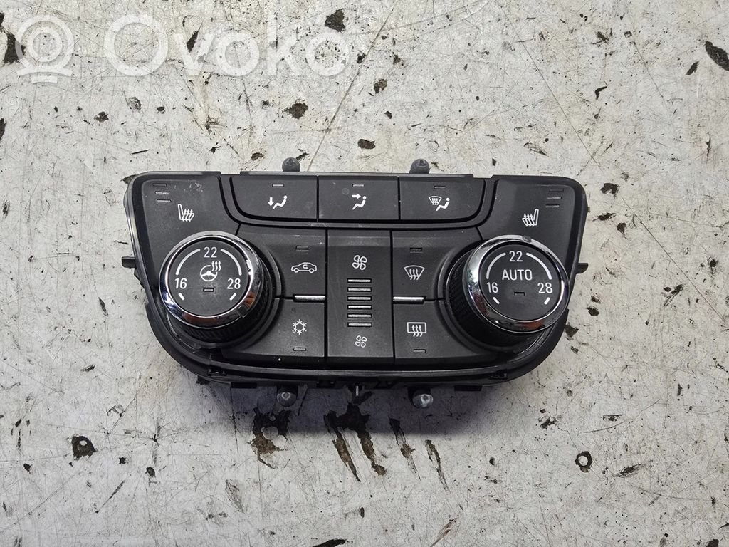 Opel Zafira C Climate control/heater control trim 