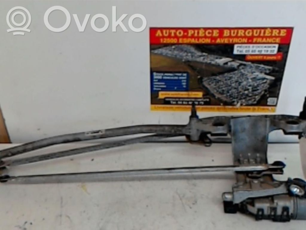 Ford C-MAX I Wiper motor 