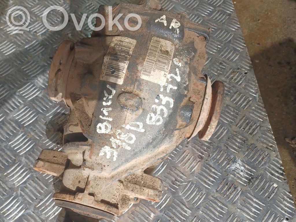 Rear differential   33107520194