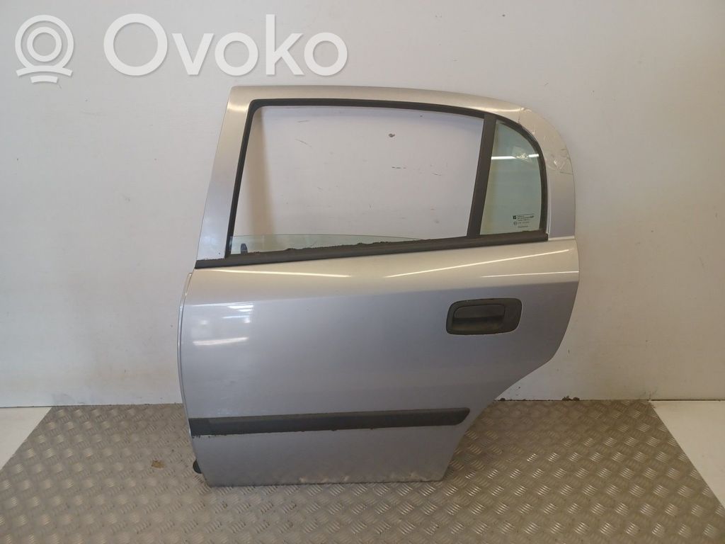 Opel Astra G Puerta trasera 