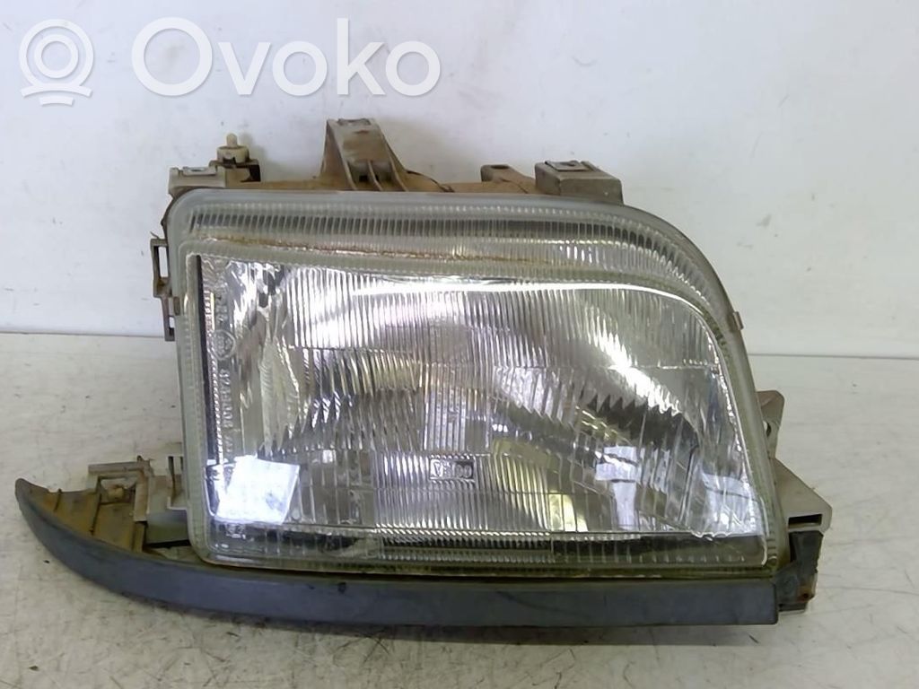 Renault Clio I Headlight/headlamp 