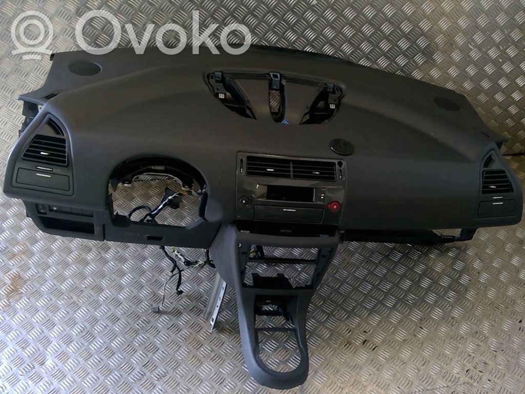 Citroen C4 I Panel de instrumentos 