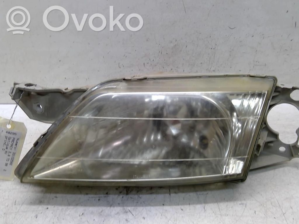 Mazda Premacy Headlight/headlamp 