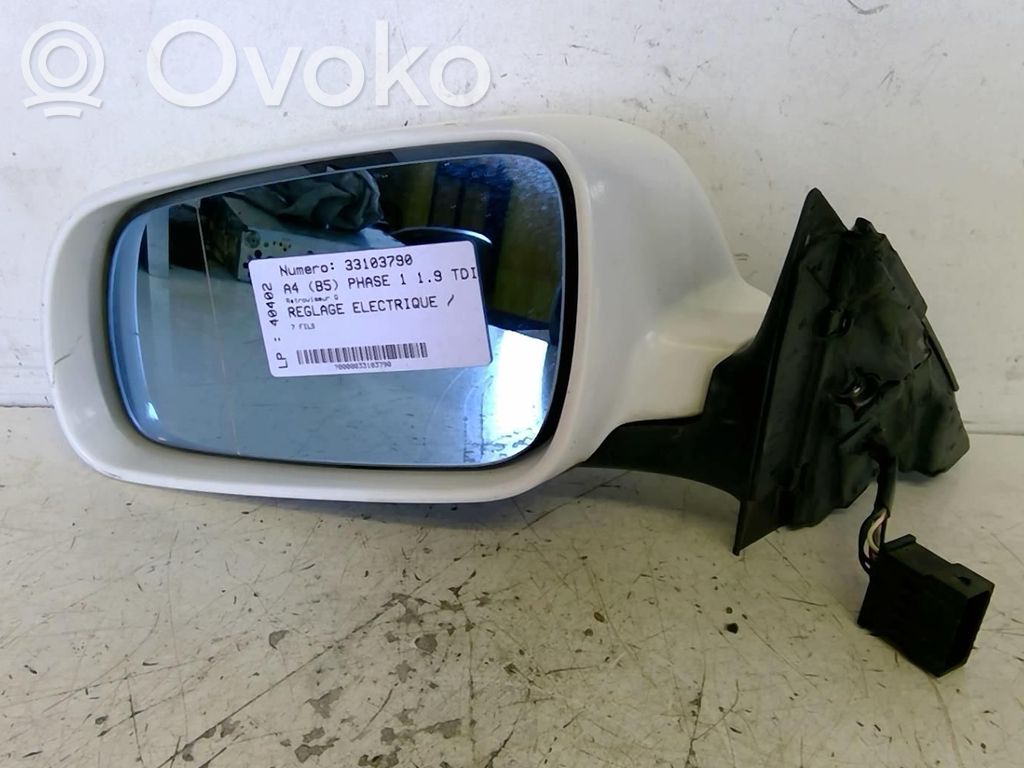 Audi A4 S4 B5 8D Manualne lusterko boczne drzwi przednich 