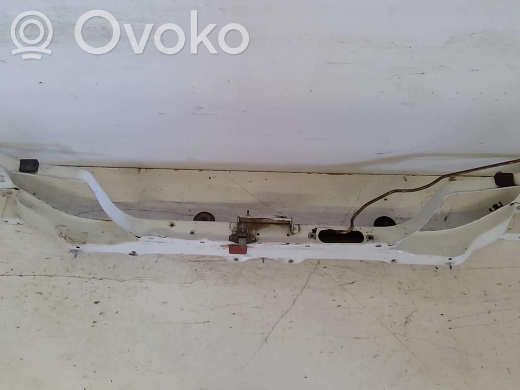 Peugeot Boxer Radiatoru paneļa augšējā daļa (televizors) 