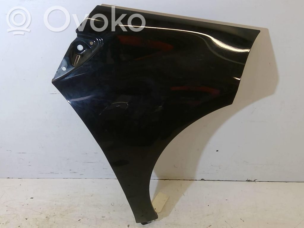 Mercedes-Benz A W169 Błotnik przedni 