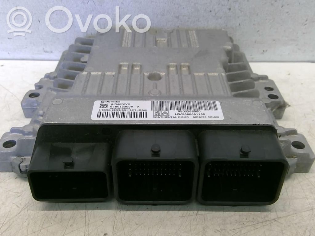 Peugeot 308 Engine control unit/module 