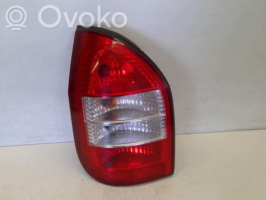 Opel Zafira A Lampă spate în caroserie 