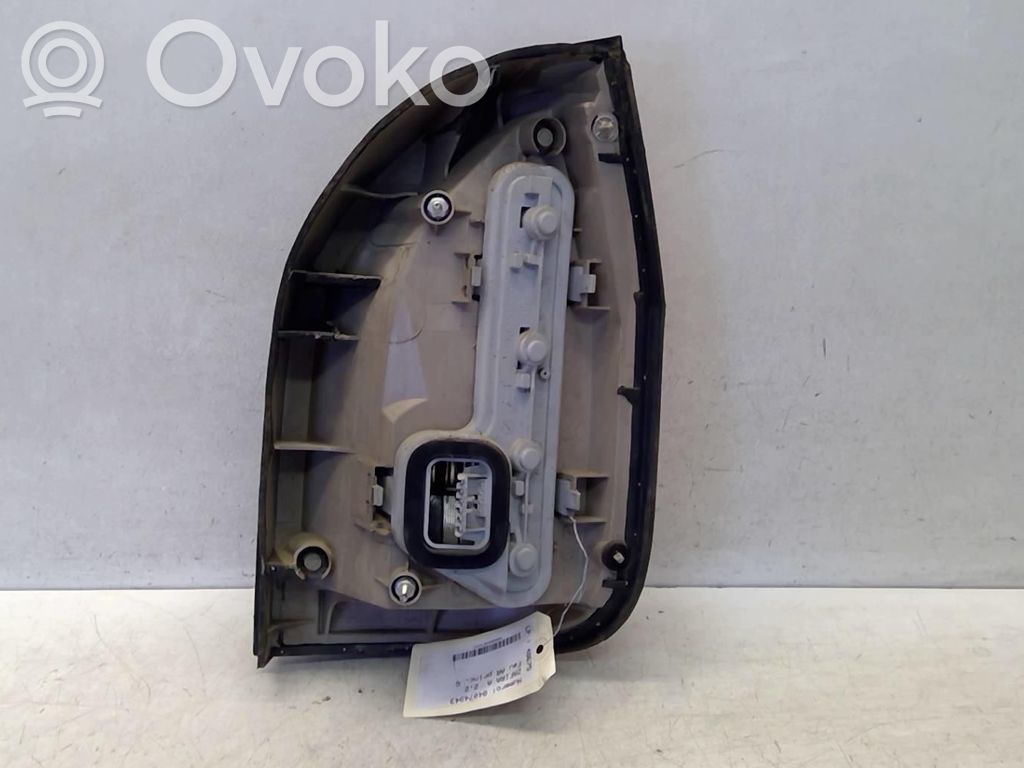 Opel Zafira A Lampă spate în caroserie 