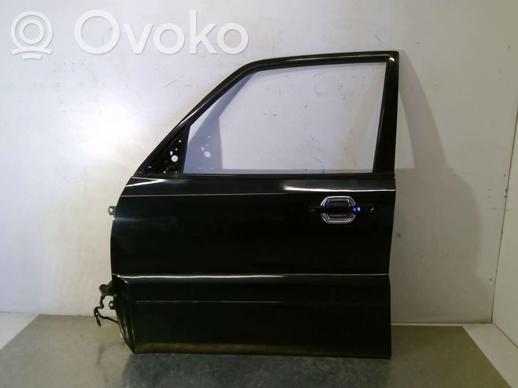 Mitsubishi Pajero Front door 