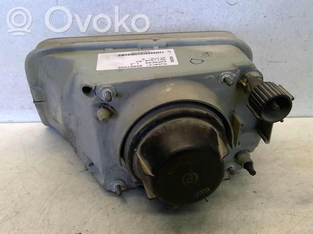 Headlight/headlamp   7701035231