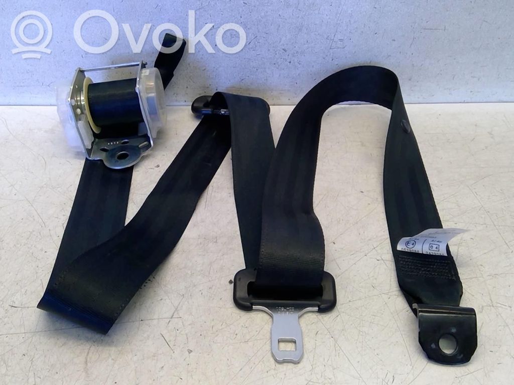 Cinturón trasero   8496068L005PK