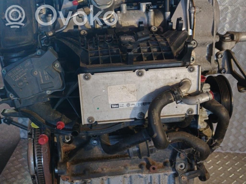 Engine   03C100092,CAXAX