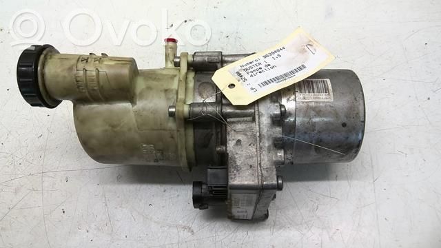 Dacia Duster Power steering pump 