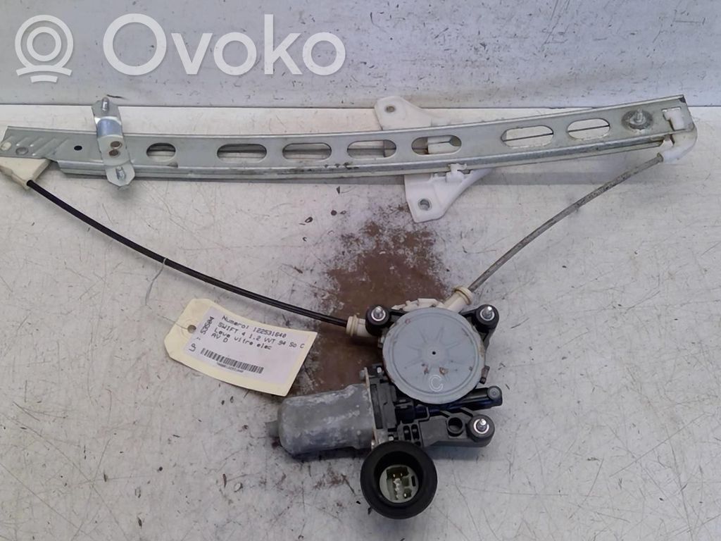 Suzuki SX4 Macara ușă față cu motor 