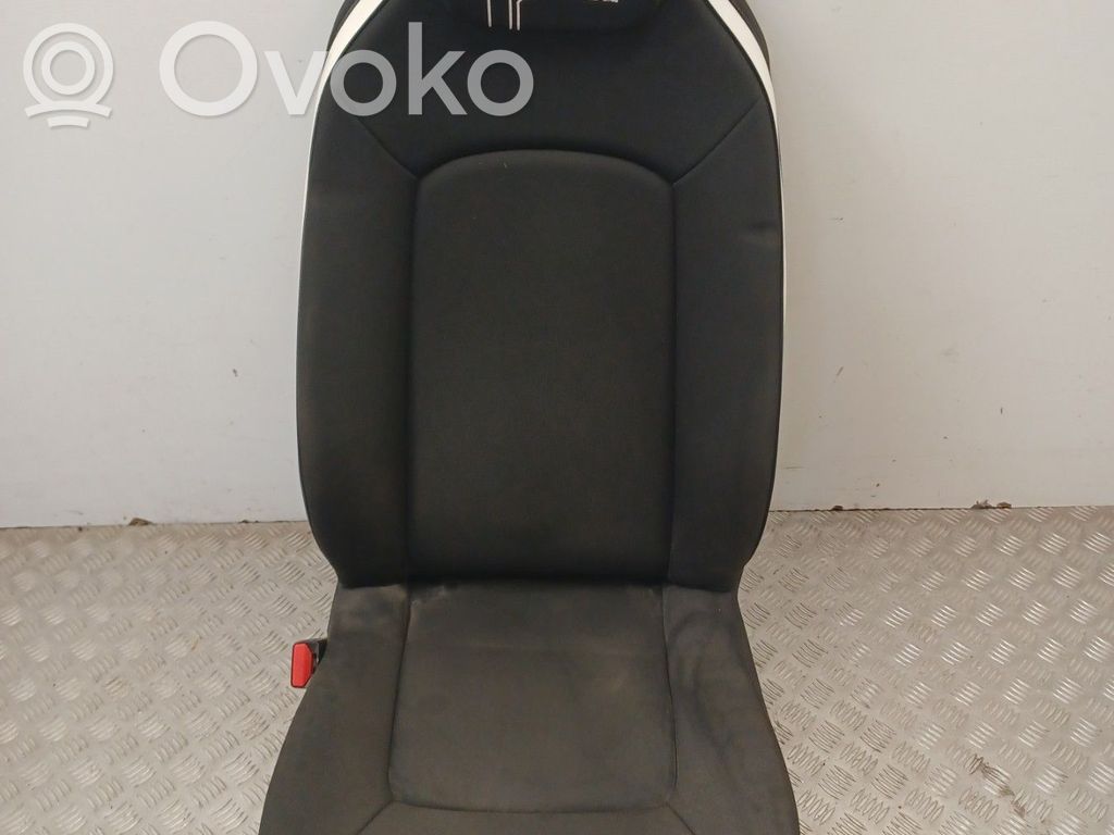 Renault Zoe Kuljettajan istuin 