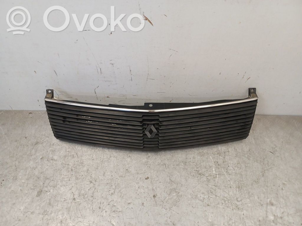 Grille de calandre avant