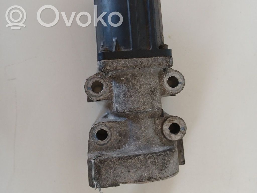 Opel Zafira B Válvula EGR 