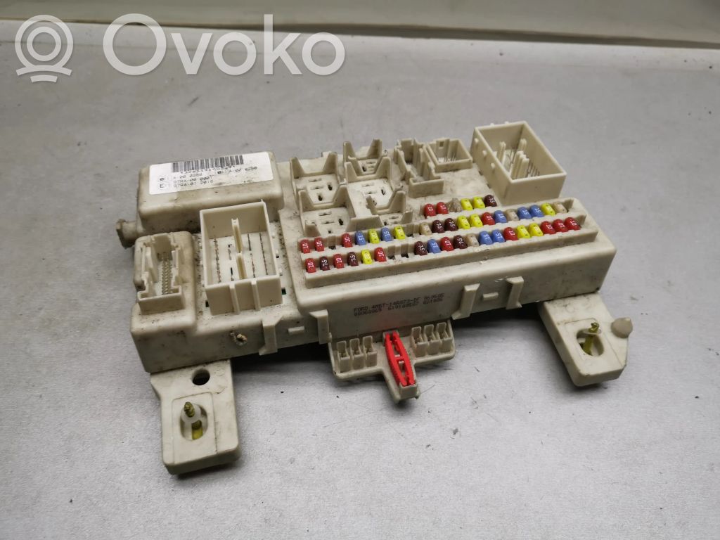 Ford Focus C-MAX Fuse module 