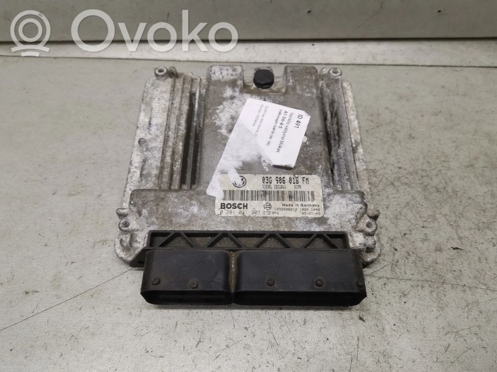 Volkswagen Golf V Engine control unit/module 