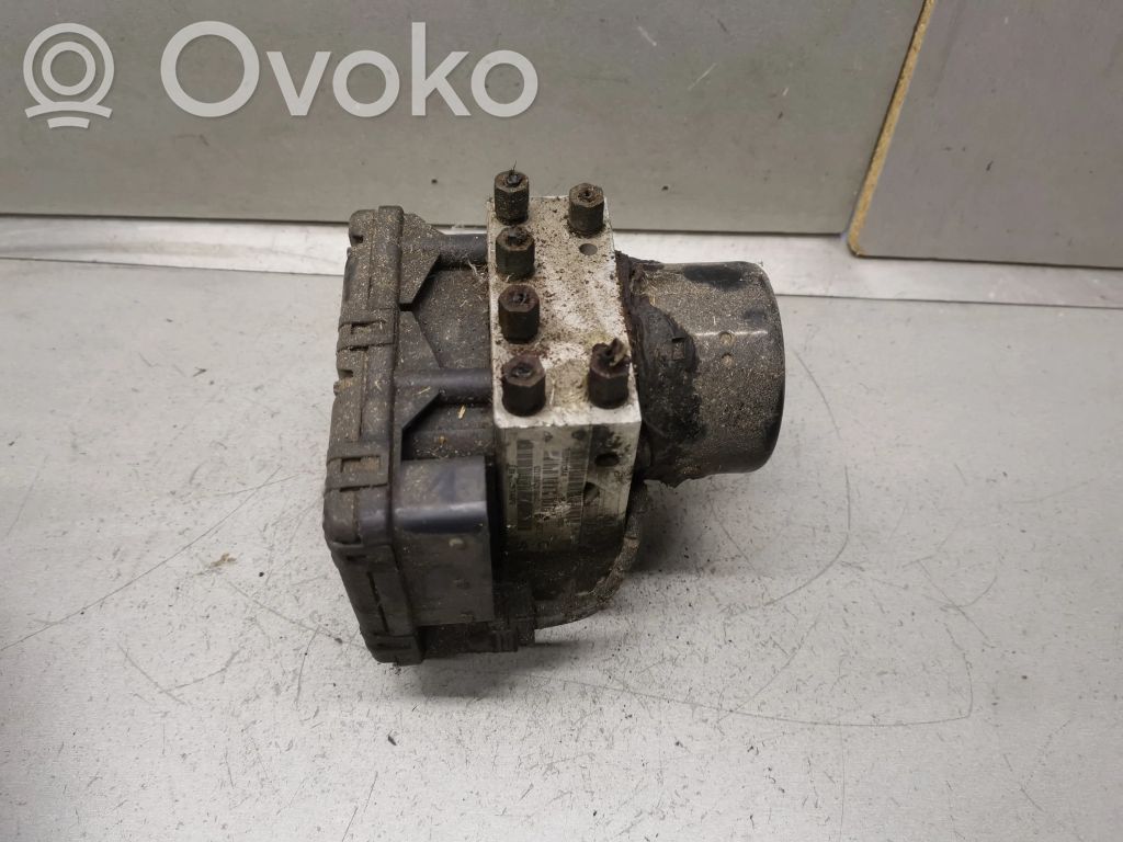 ABS-pumppu   05033150AA,P05273138AA,05273138AA