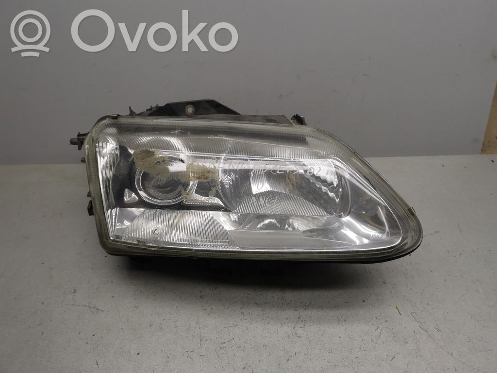 Renault Espace III Headlight/headlamp 