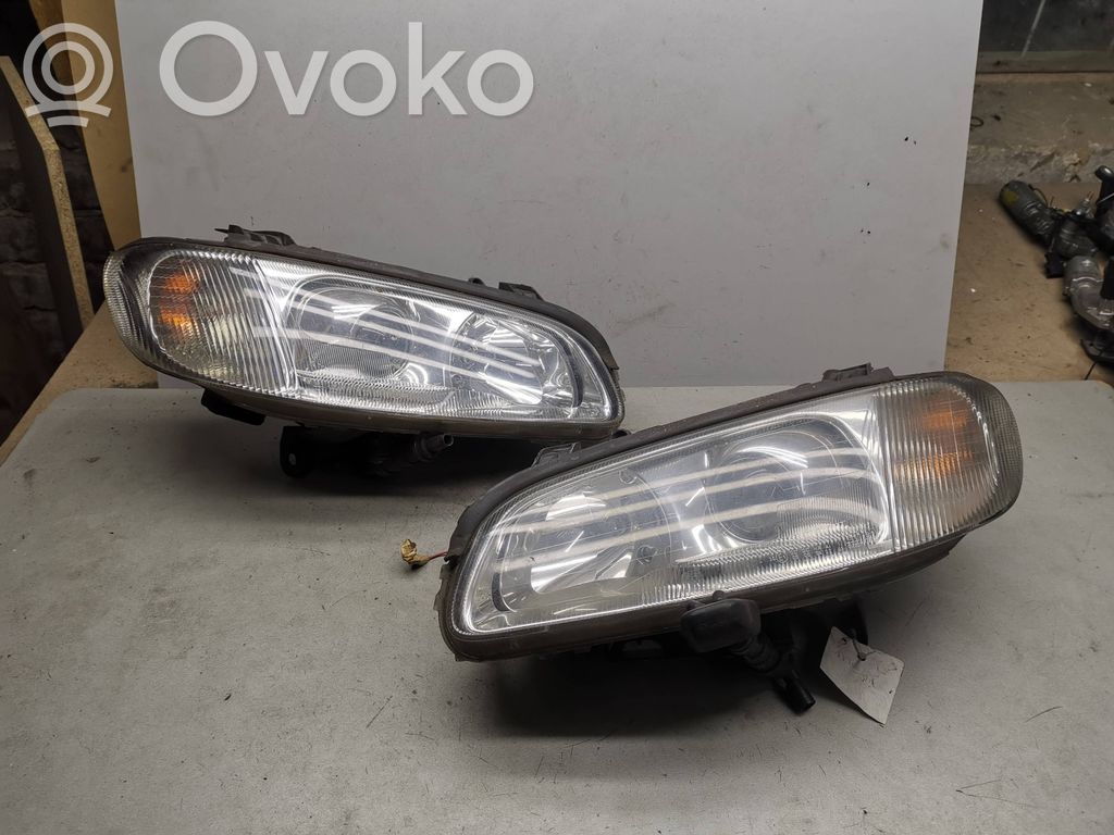 Opel Omega B2 Lampy przednie / Komplet 
