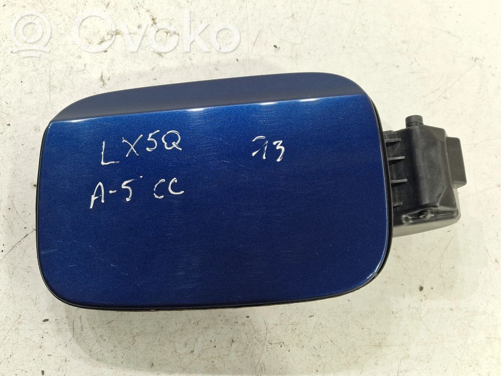 Audi A5 8T 8F Tapón del depósito de combustible 