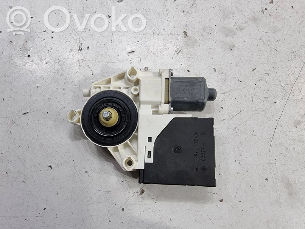 Volkswagen Tiguan Silnik regulatora szyby drzwi przednich 