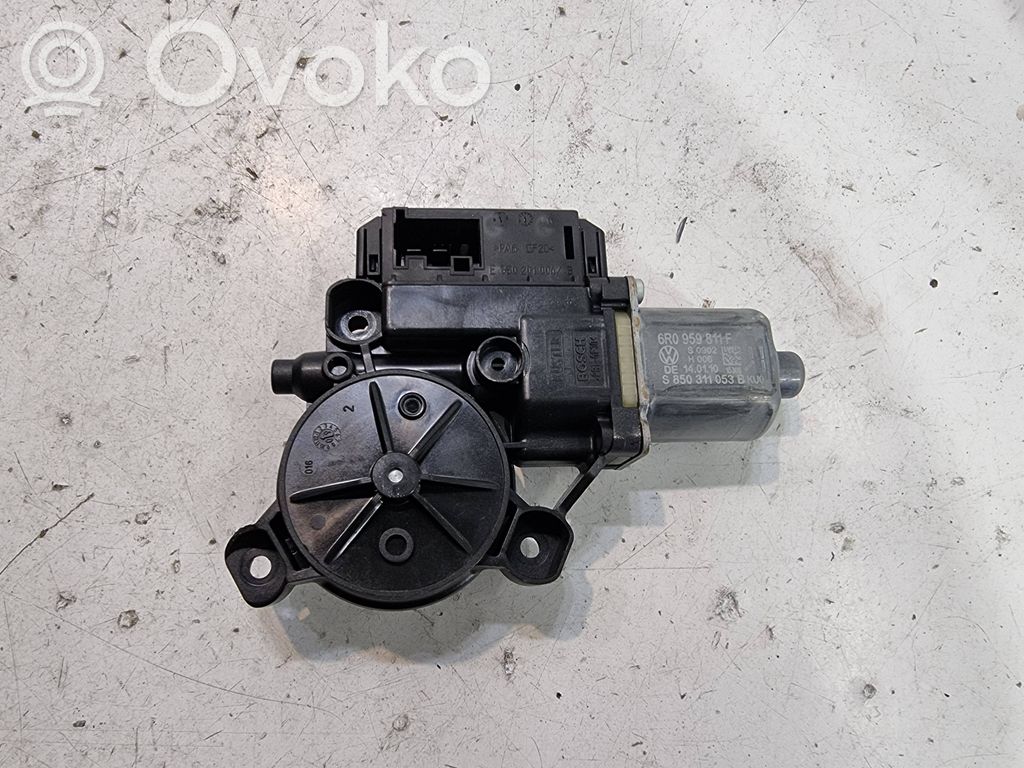 Volkswagen Polo V 6R Aizmugurē loga pacēlāja motoriņš 