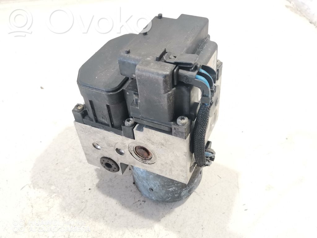 Nissan Primera ABS Blokas 