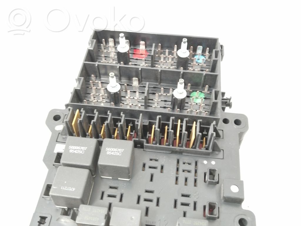 Chrysler Voyager Drošinātāju bloks 