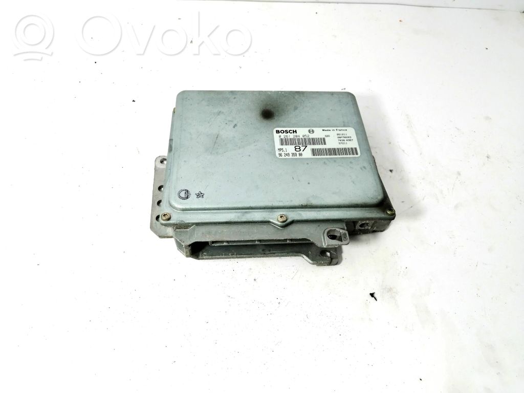 Peugeot 306 Variklio valdymo blokas 