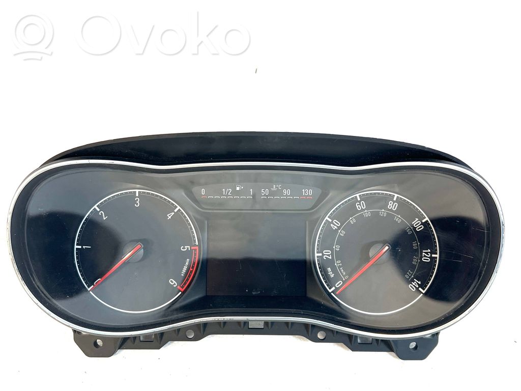 Opel Corsa E Speedometer (instrument cluster) 