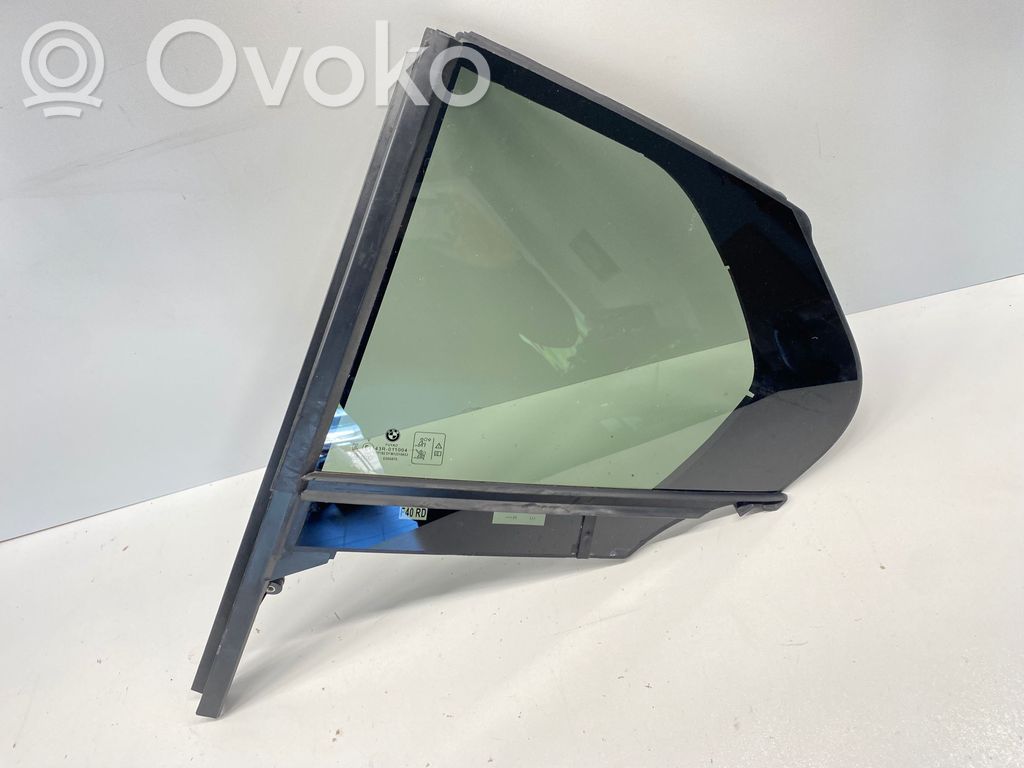BMW 1 F40 Rear door window glass 