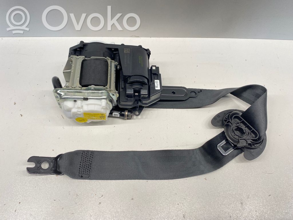 Audi A3 8Y Etuistuimen turvavyö 
