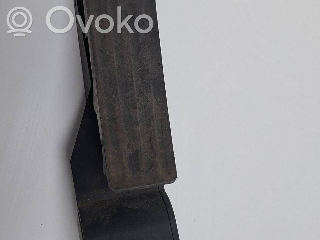 Accelerator throttle pedal   6786286,030608T,25916010
