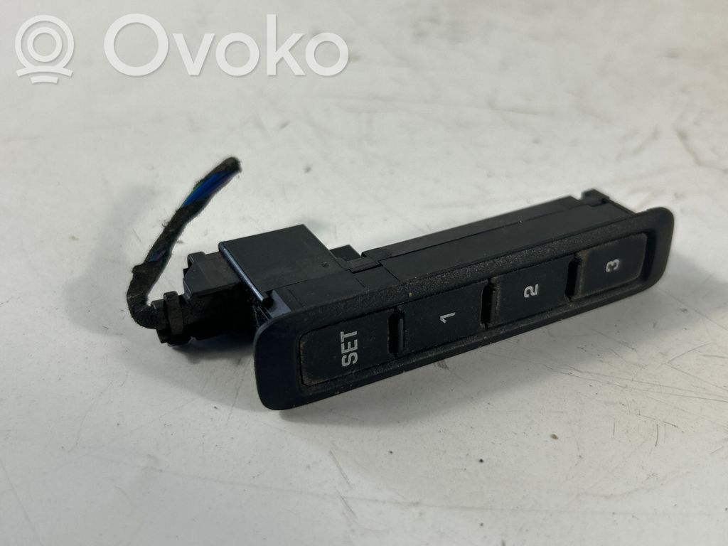 Volkswagen PASSAT B6 Interruptor de memoria del asiento 