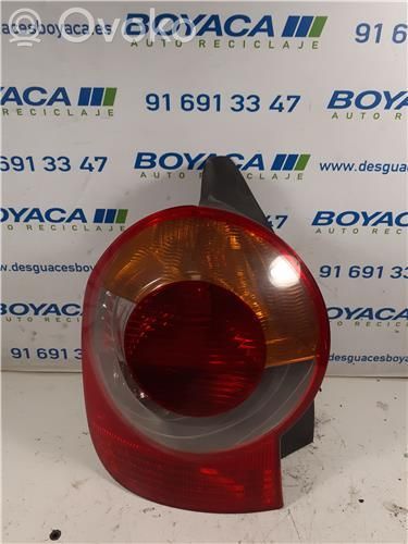 Rear/tail lights   8200538786