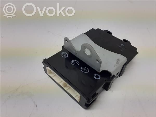 Toyota Auris 150 Interruttore a pulsante start e stop motore 
