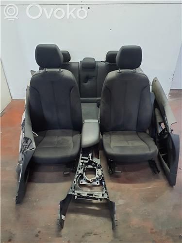 Seat set