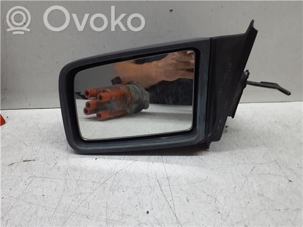 Opel Kadett E Espejo lateral eléctrico de la puerta delantera 