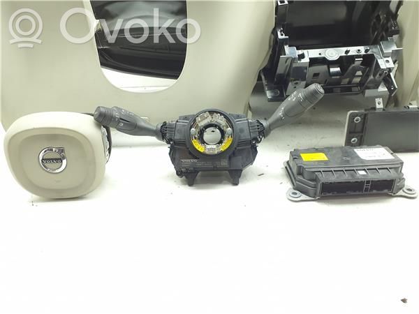 Volvo XC60 Oro pagalvių komplektas 
