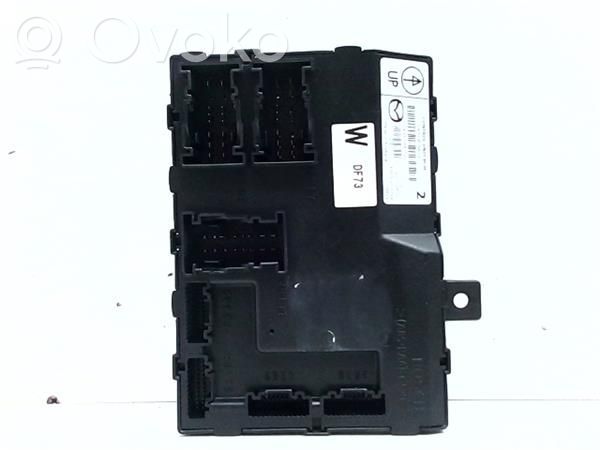 Comfort/convenience module   D65267560E