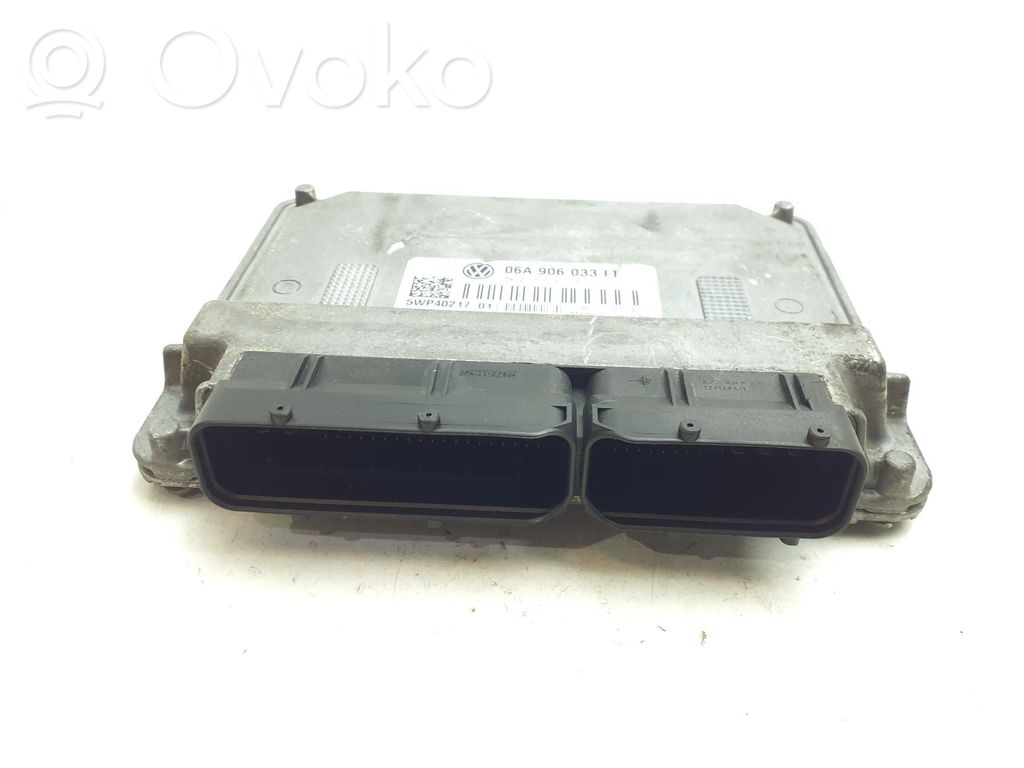 Unidad de control/módulo del motor   06A906033FF,5WP4021701