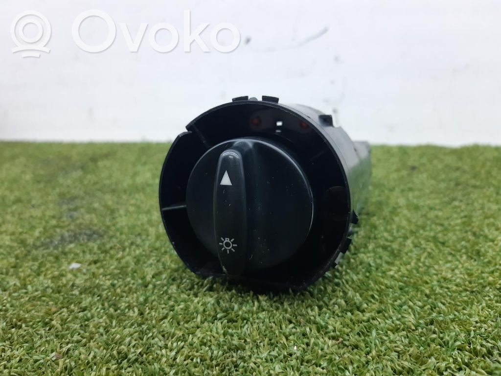 Seat Leon (1M) Interruptor de luz 
