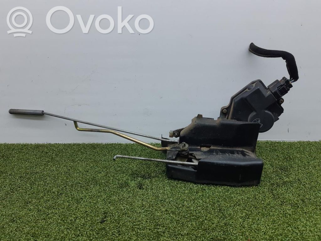 KIA Rio Etuoven lukko 