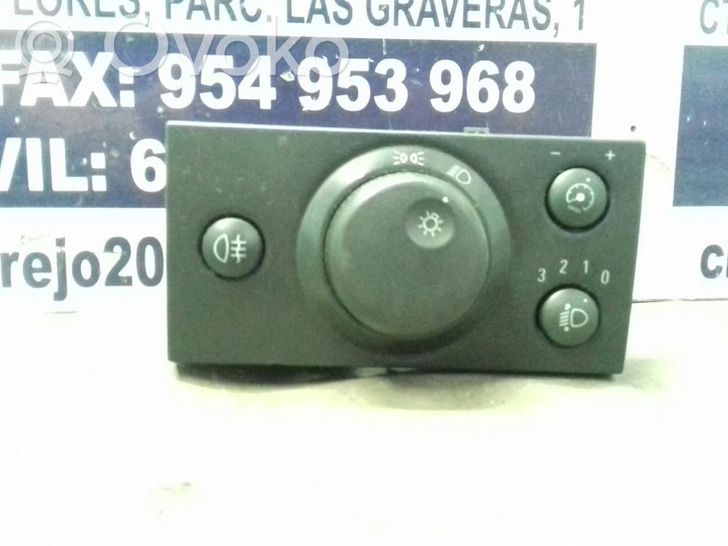 Opel Meriva A Light switch 